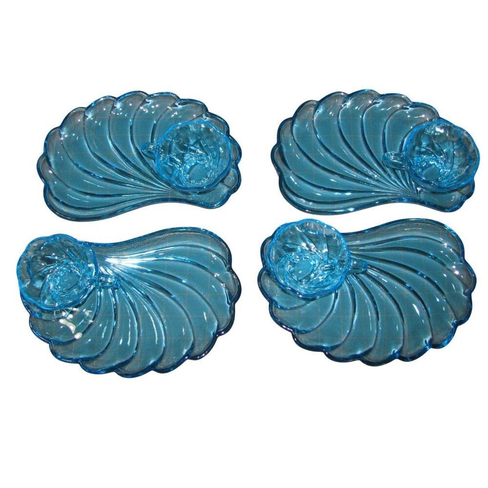 Hazel Atlas MCM Turquoise Blue Seashell Snack Set 4 Plates & Cups Retro Aqua Bea - Picture 1 of 12